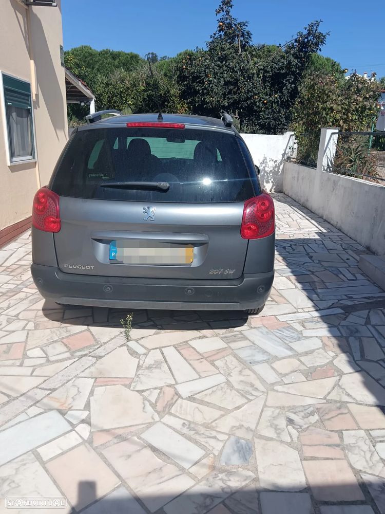 Peugeot 207