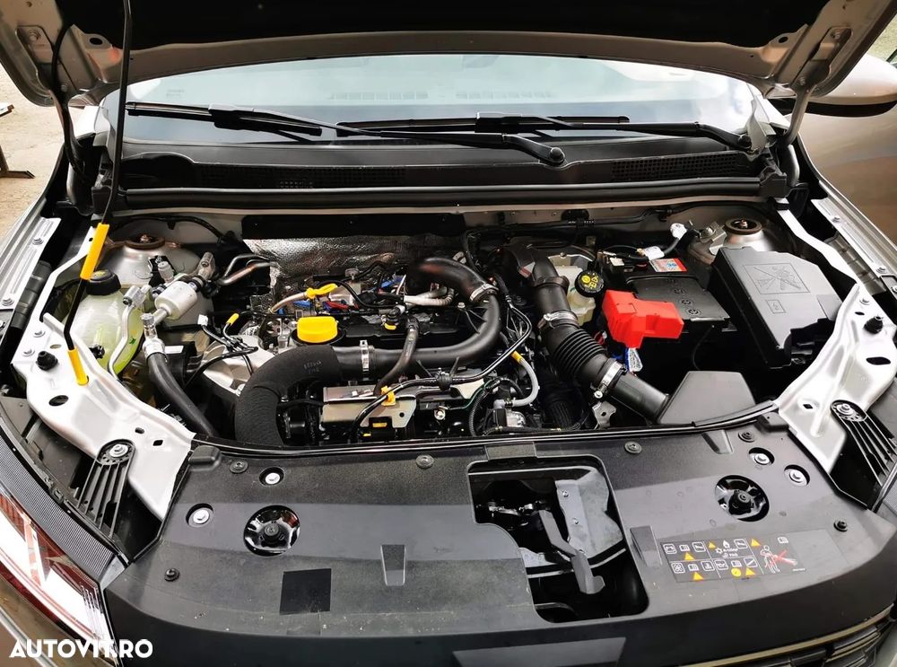 Dacia Logan TCe 90 CVT Comfort - 8