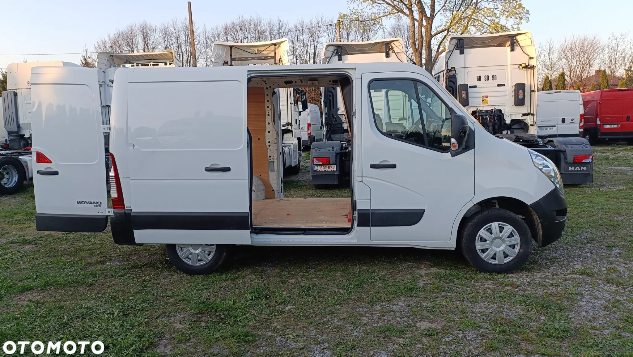 Opel Movano - 11