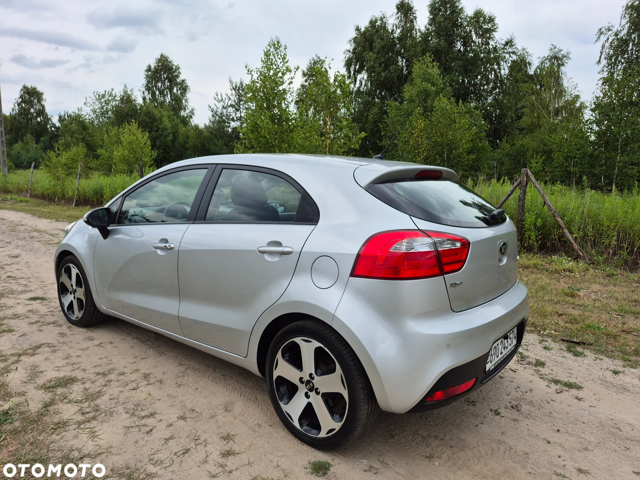 Kia Rio 1.2 Dream-Team Edition - 2