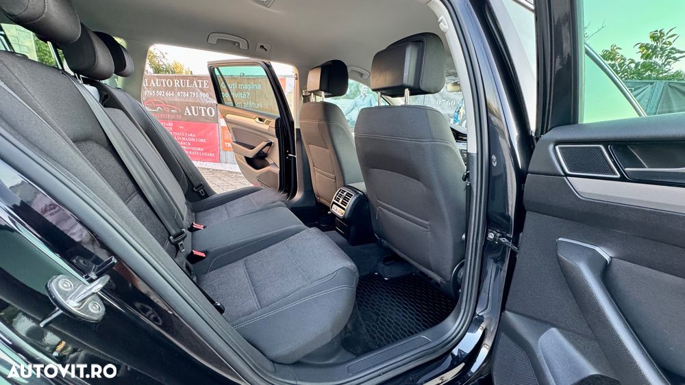 Volkswagen Passat 2.0 TDI DSG Comfortline - 10
