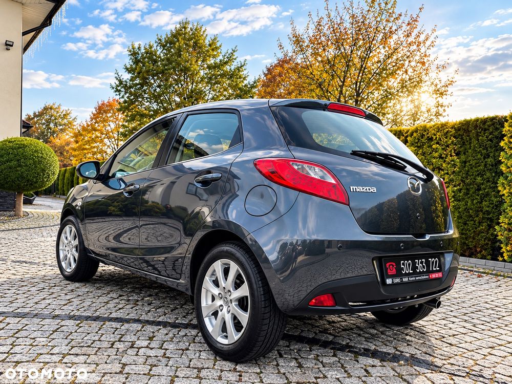 Mazda 2 - 6