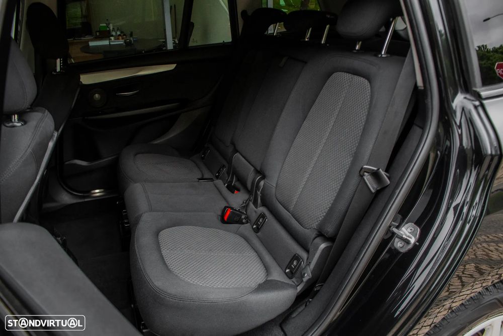 BMW 216 Gran Tourer d Aut. Advantage - 31