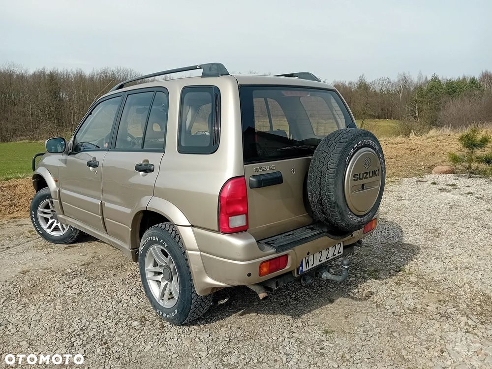 Suzuki Grand Vitara 2.0 Comfort - 5