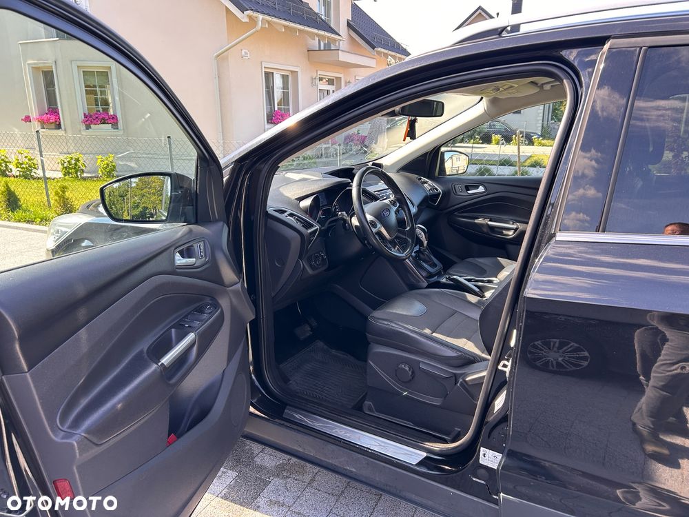 Ford Kuga 2.0 TDCi 4WD Titanium - 17