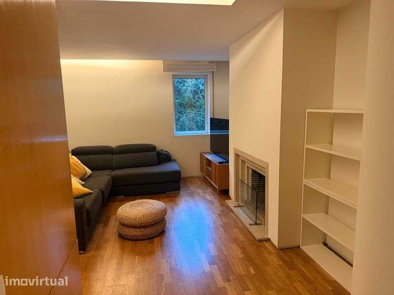 Apartamento T2 mobilado, em Condomínio na Foz do Douro - Porto - Grande imagem: 5/12