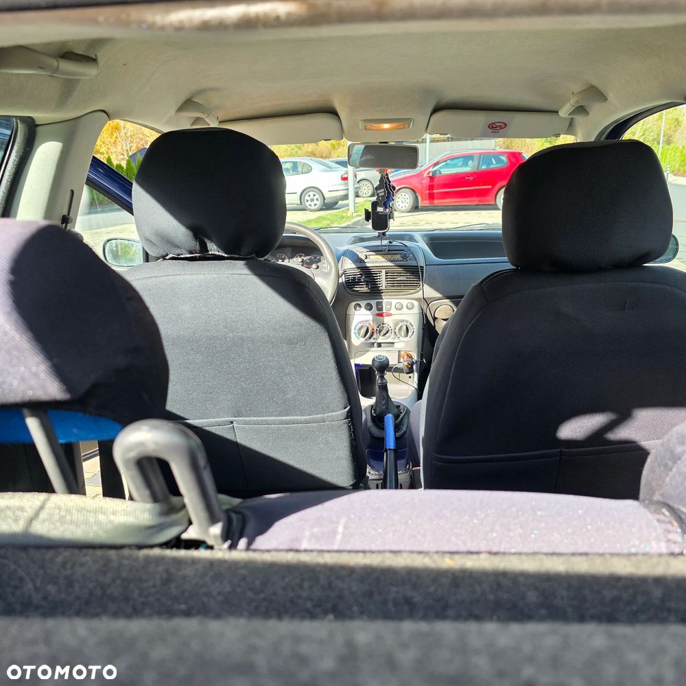 Fiat Punto 1.2 8V - 14