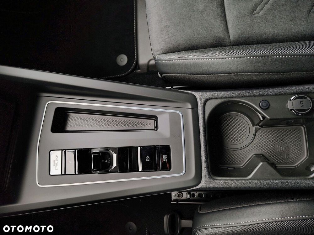 Volkswagen Golf - 16
