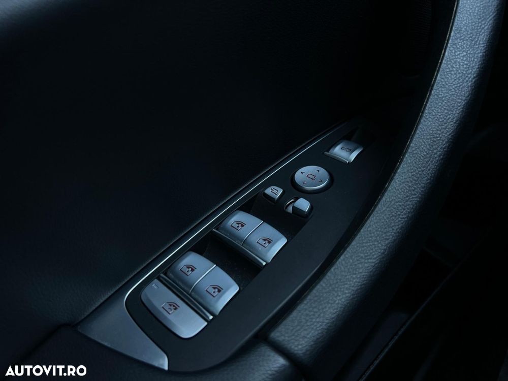 BMW X4 xDrive20d AT MHEV - 34