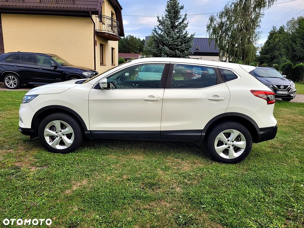 Nissan Qashqai 1.3 DIG-T N-WAY - 6