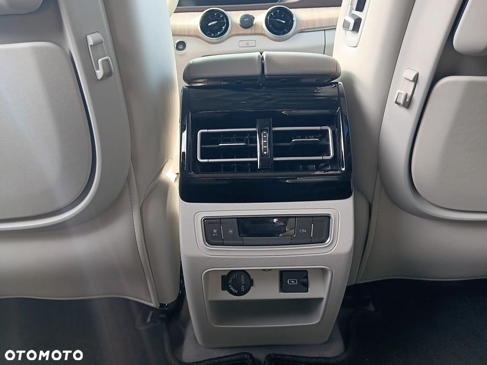 Forthing U Tour 1.5 DVVT GDI DCT - 22