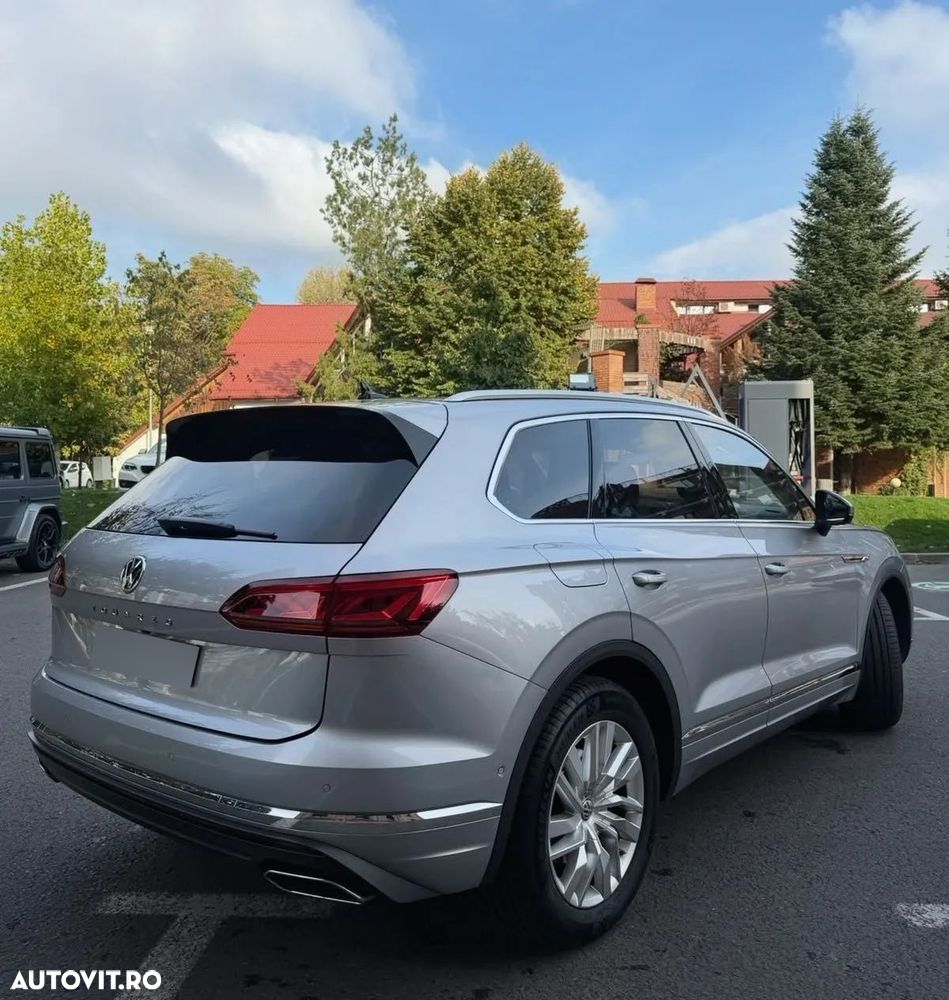 Volkswagen Touareg - 9