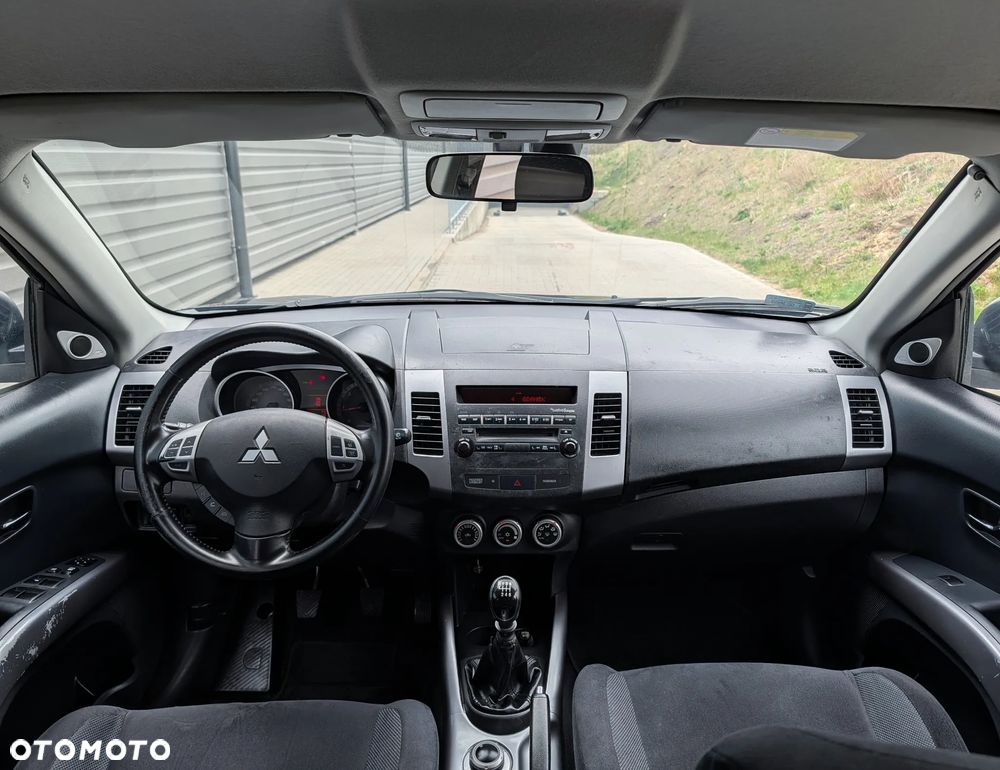 Mitsubishi Outlander 2.0 DI-D 4WD Instyle - 5