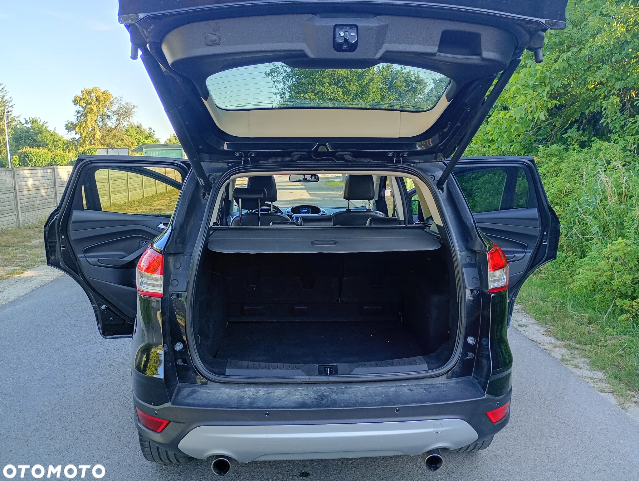 Ford Kuga 2.0 TDCi 4x4 Titanium - 29