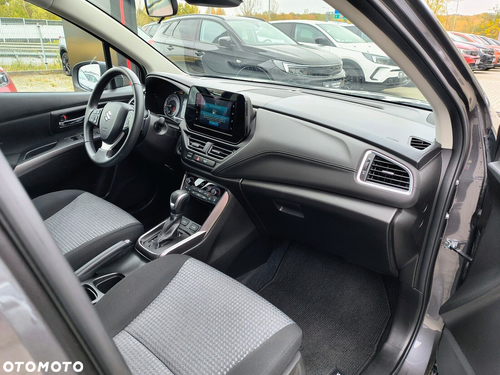 Suzuki SX4 S-Cross - 13
