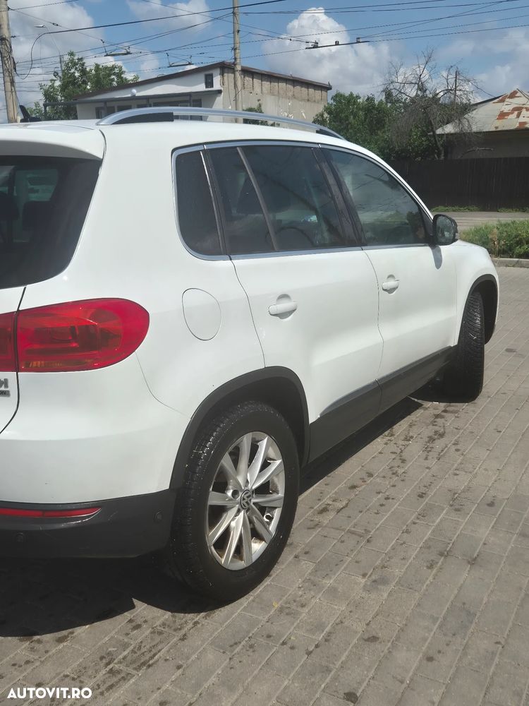 Volkswagen Tiguan - 5