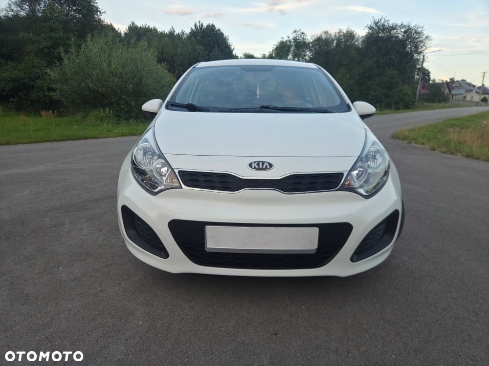 Kia Rio 1.2 Attract - 1