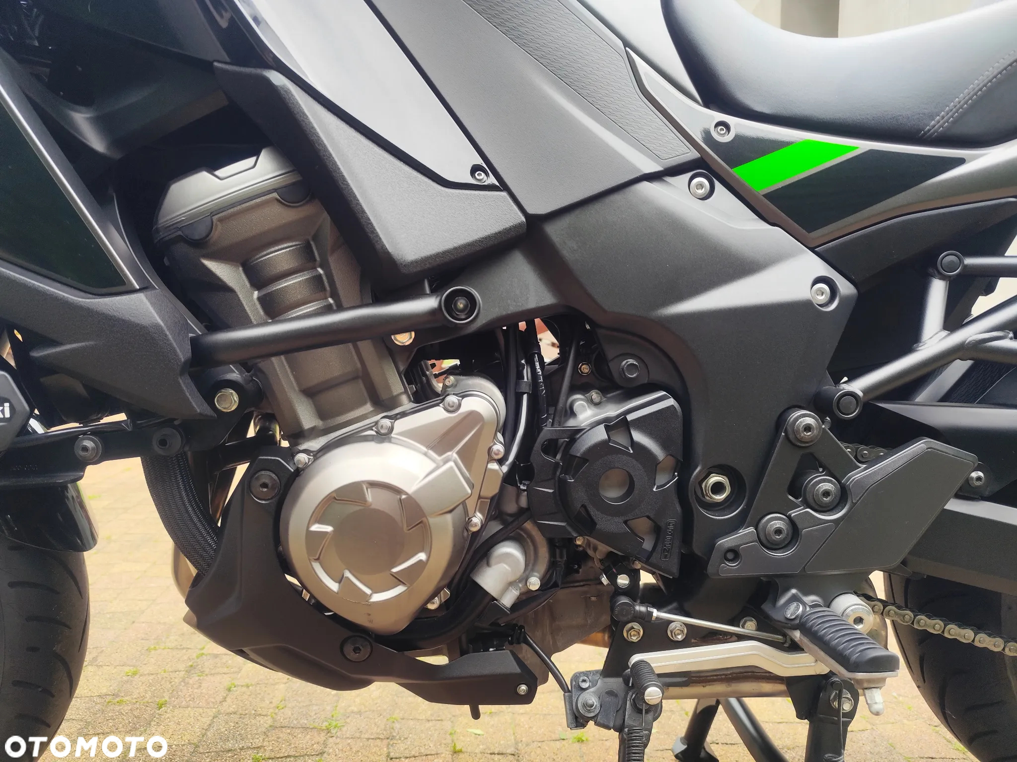 Kawasaki Versys 1000 - 13
