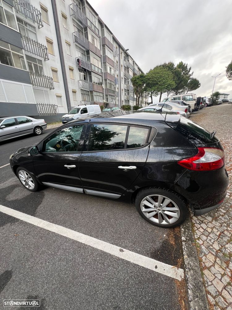 Renault Mégane 1.5 dCi Dynamique - 17