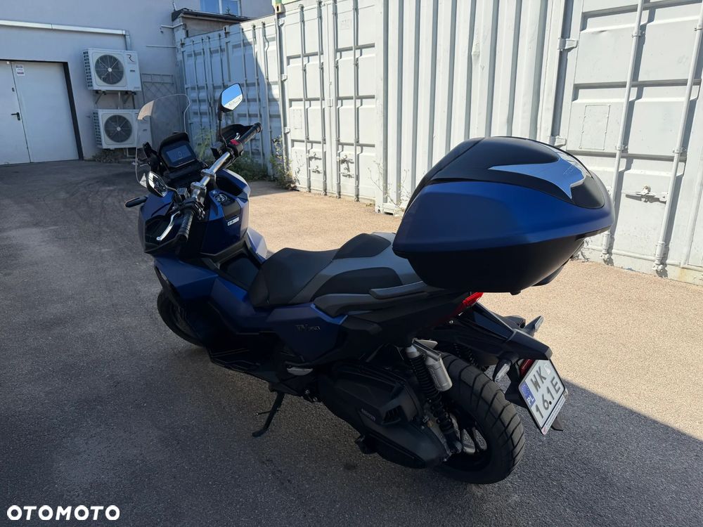 Honda ADV350 - 6