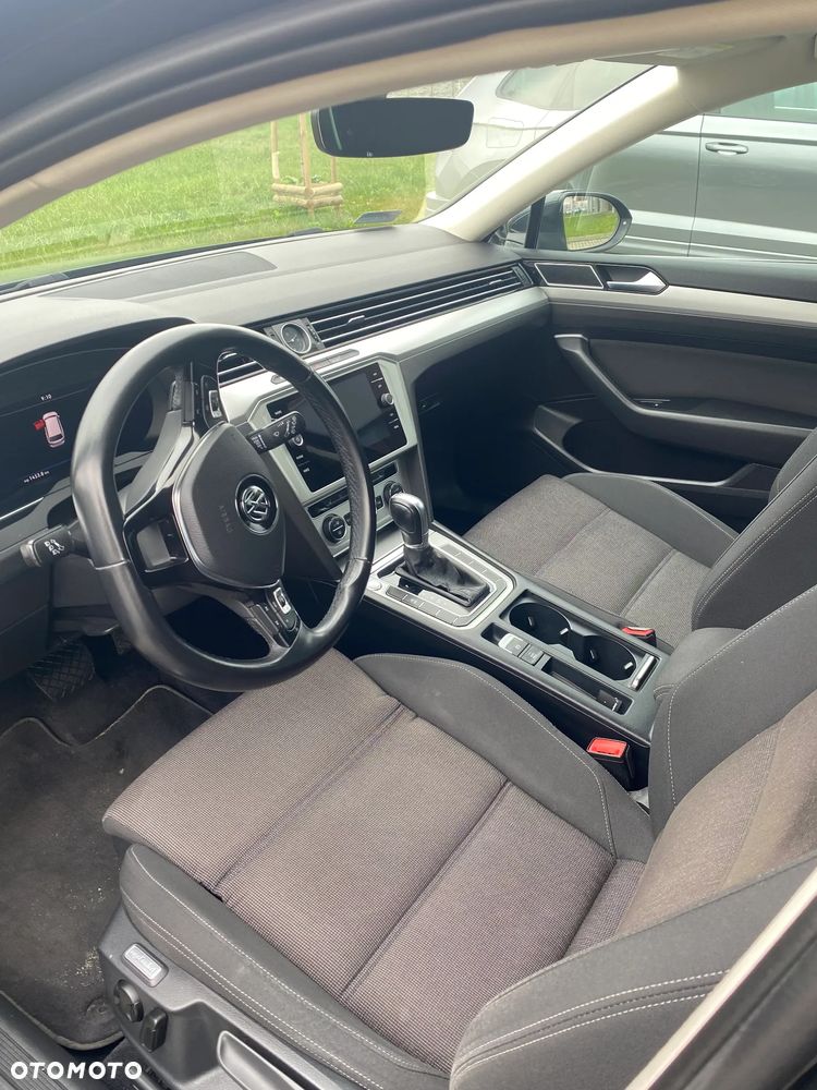 Volkswagen Passat Variant - 9