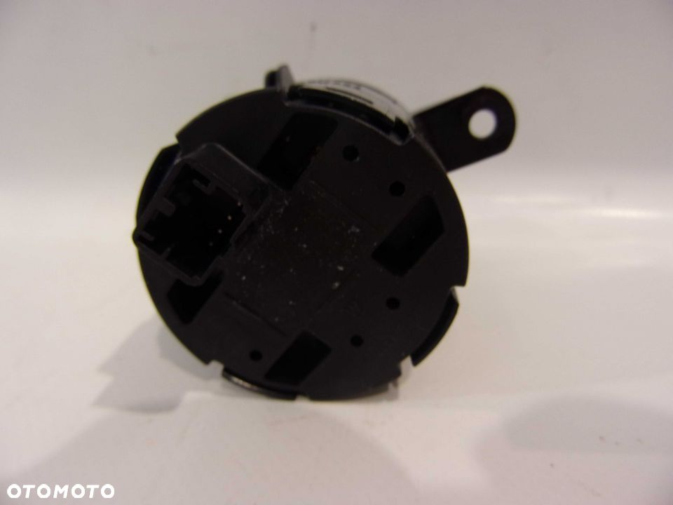 ALFA ROMEO GIULIETTA PRZEŁĄCZNIK RADIA - 3