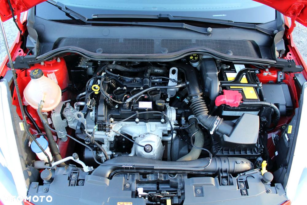 Ford Fiesta 1.1 Trend - 17