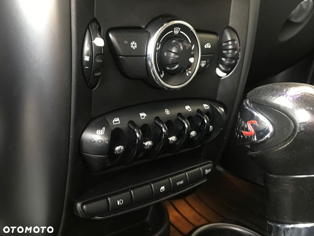 MINI Cooper S - 25