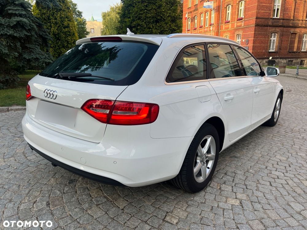Audi A4 Avant 1.8 TFSI Ambiente - 4