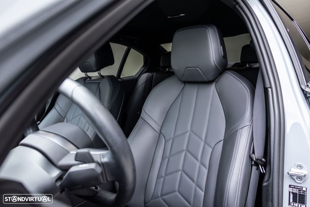 BMW i5 eDrive40 Pack Desportivo M - 33