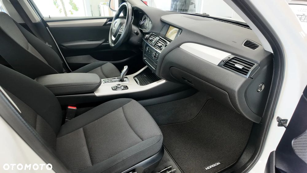 BMW X3 xDrive20d - 19