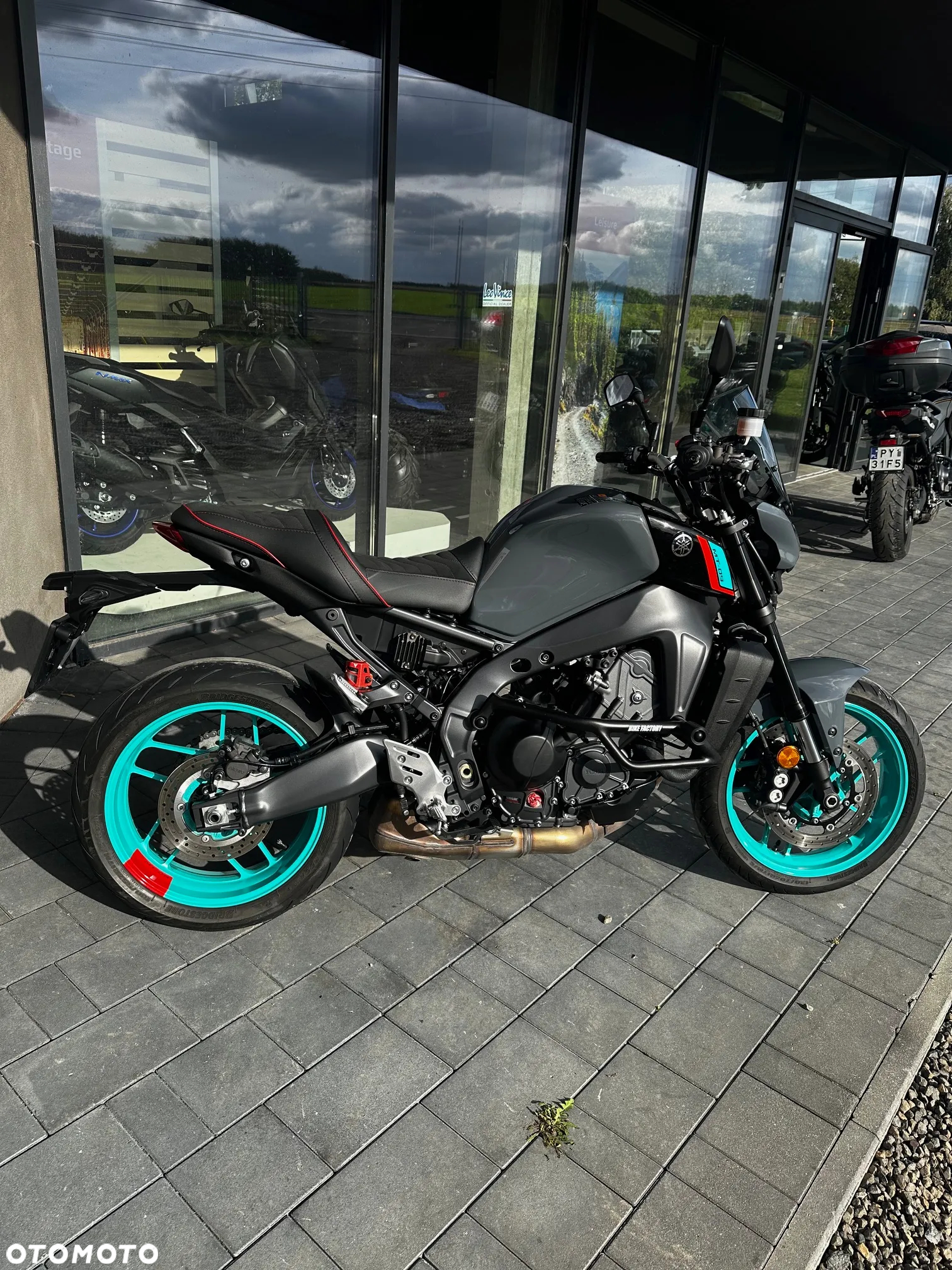 Yamaha MT - 4