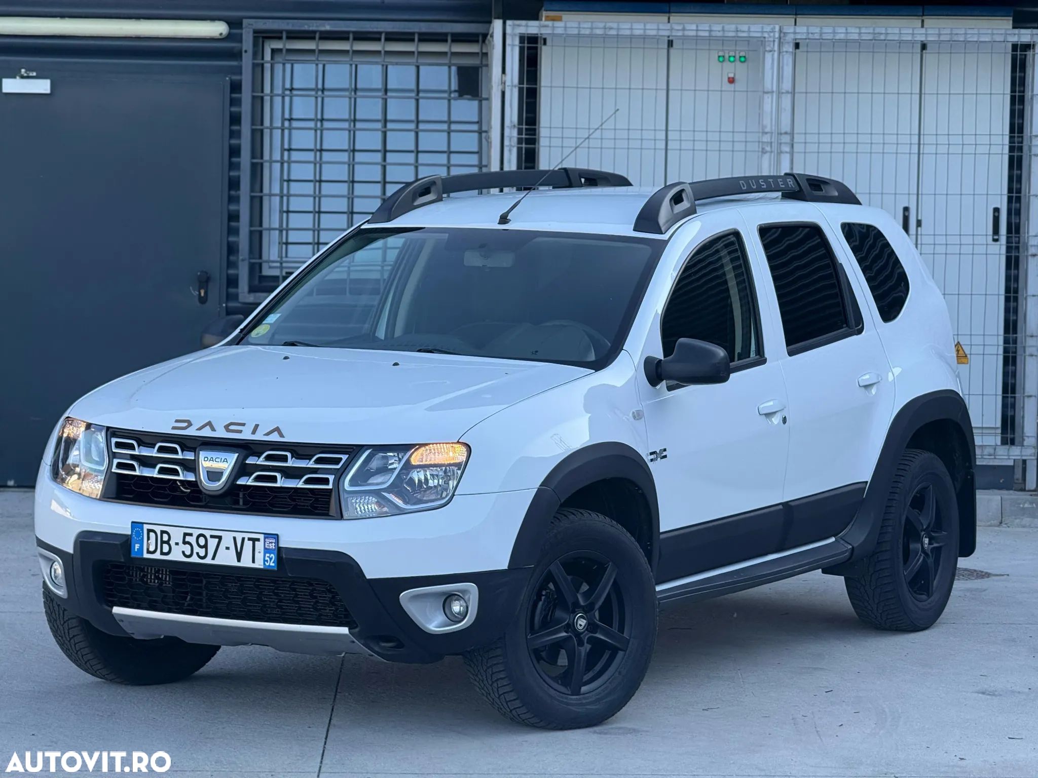 Dacia Duster 1.5 dCi 4x2 Laureate - 1