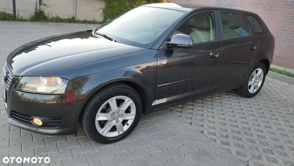 Audi A3 Sportback 1.6 Attraction - 19