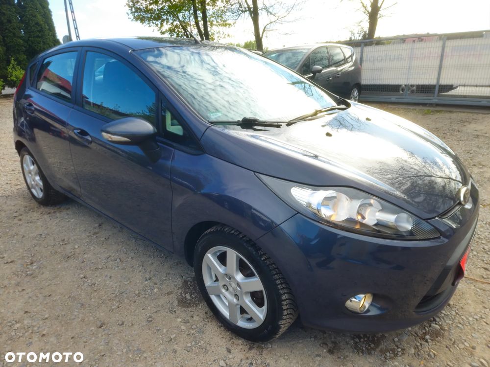 Ford Fiesta 1.25 Celebration - 5