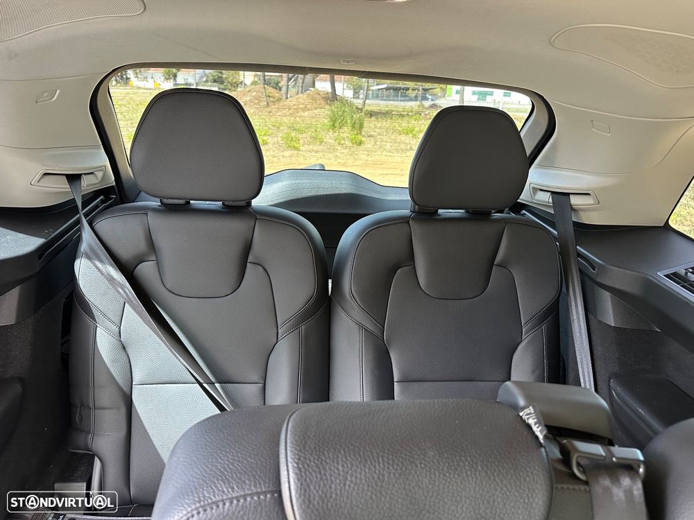 Volvo XC 90 - 26