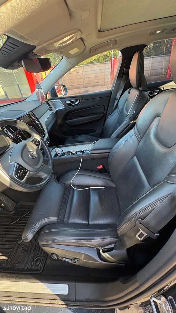 Volvo XC 60 B6 B AWD Geartronic Inscription - 3