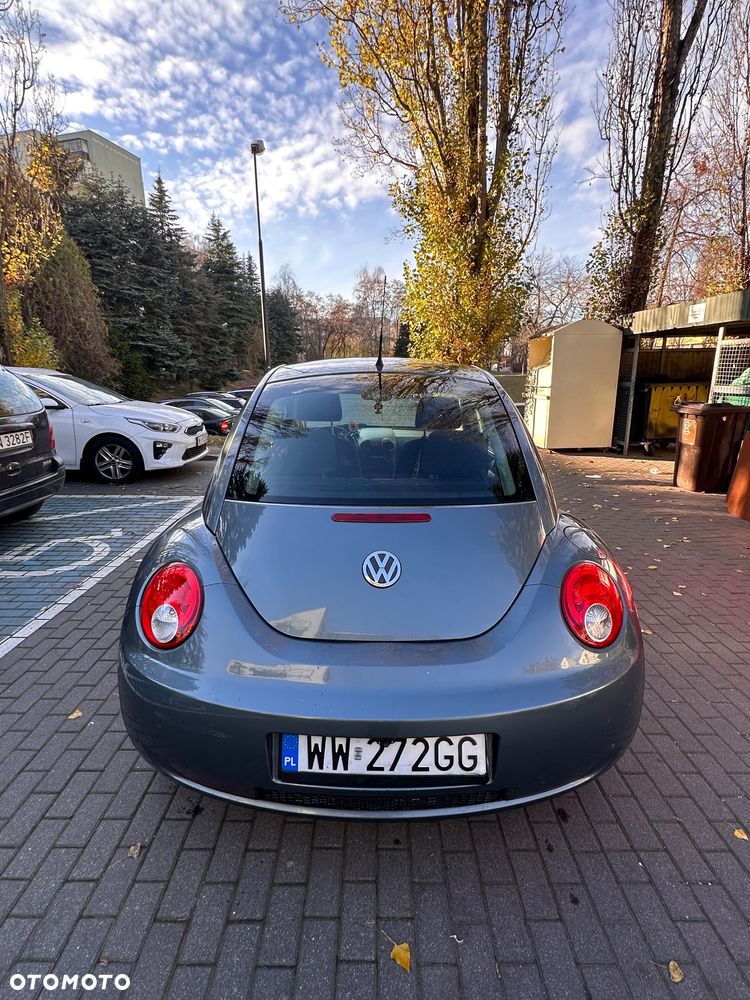 Volkswagen New Beetle 2.0 - 2