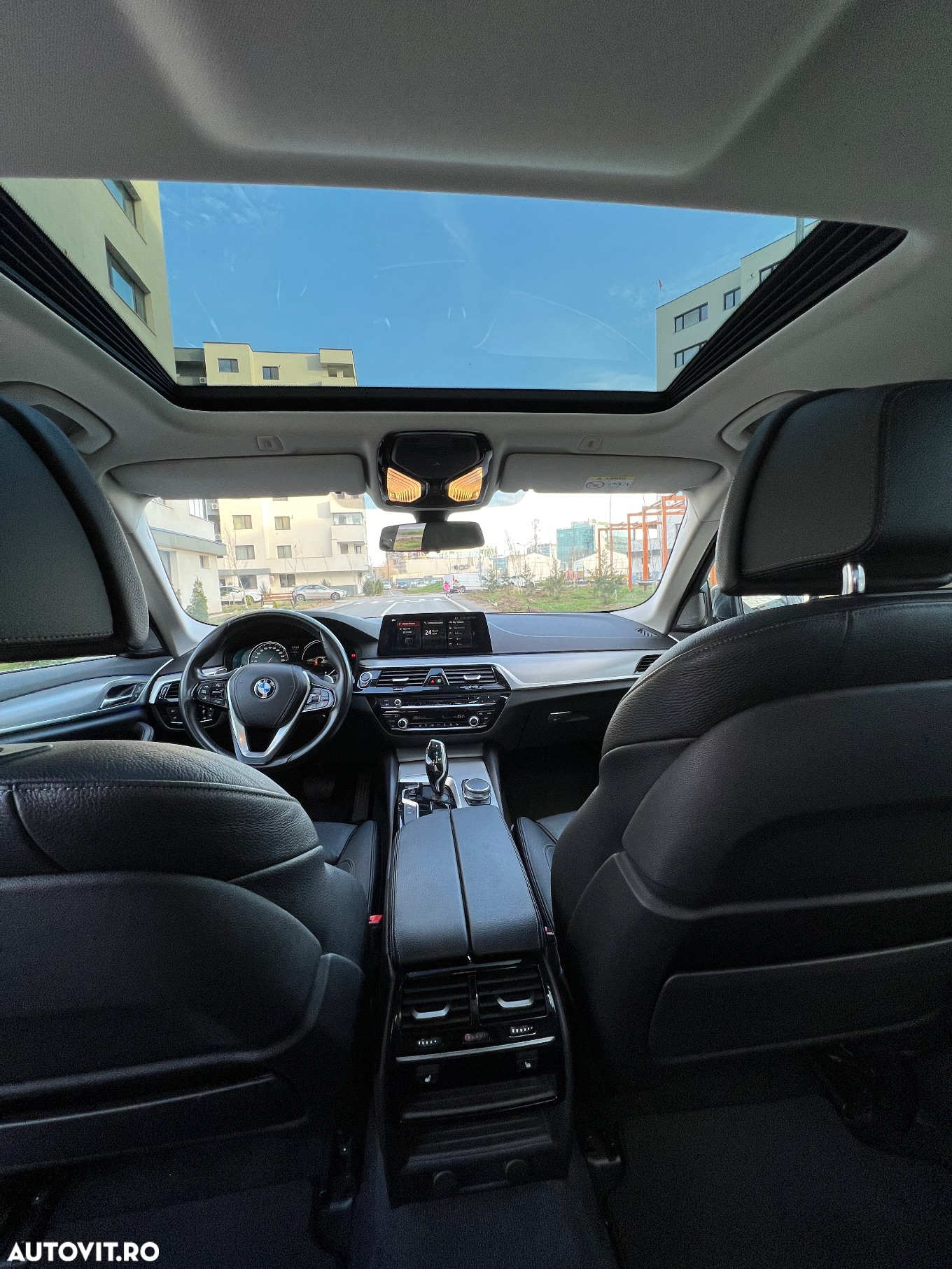 BMW Seria 5 530d xDrive AT - 7
