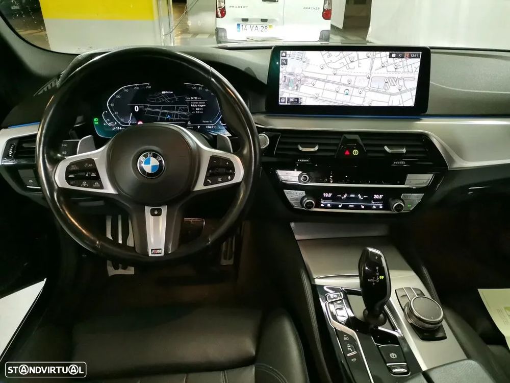 BMW 530 e - 8