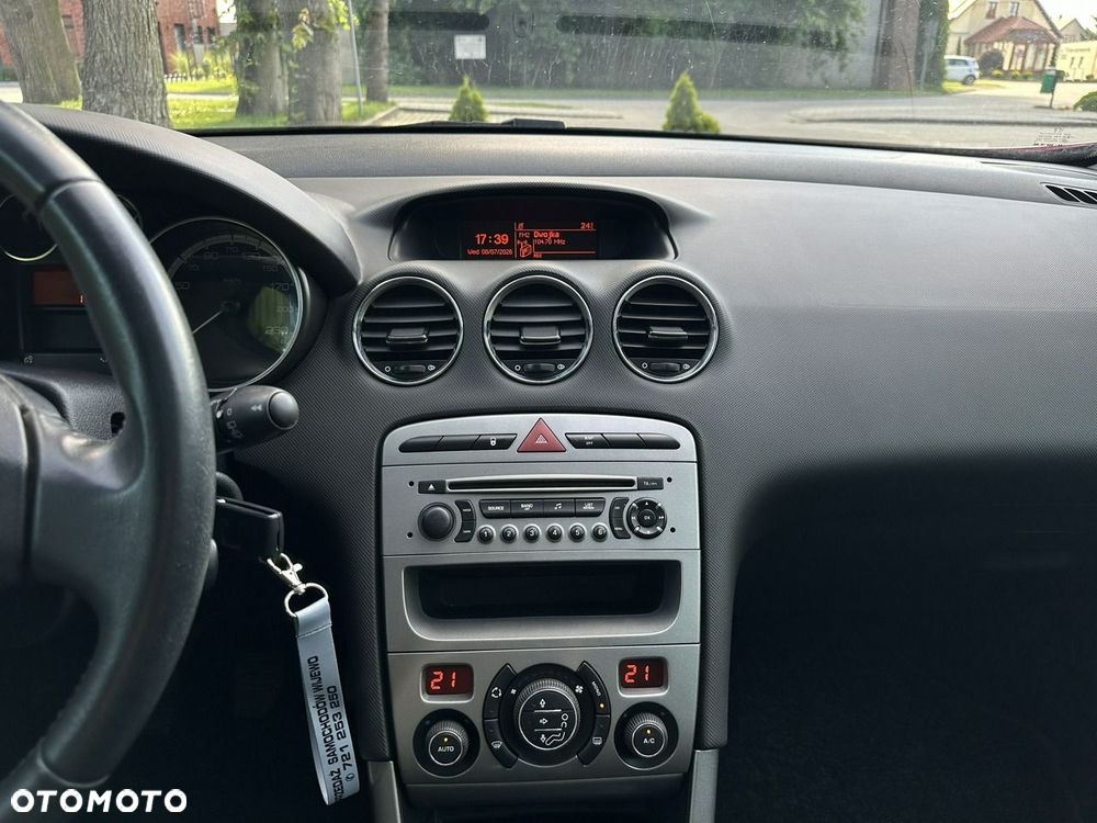Peugeot 308 - 16