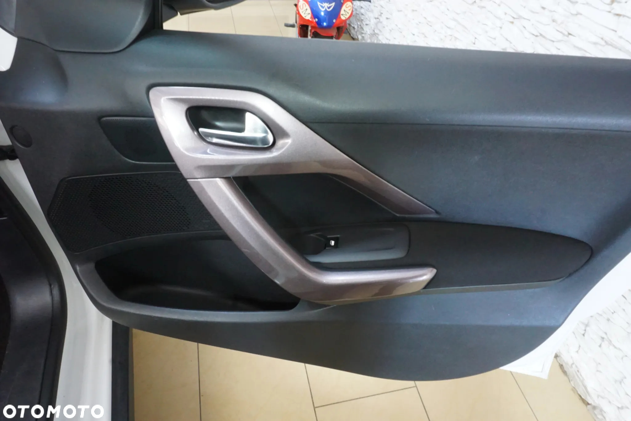 Peugeot 2008 82 e-VTI ETG5 Active - 23