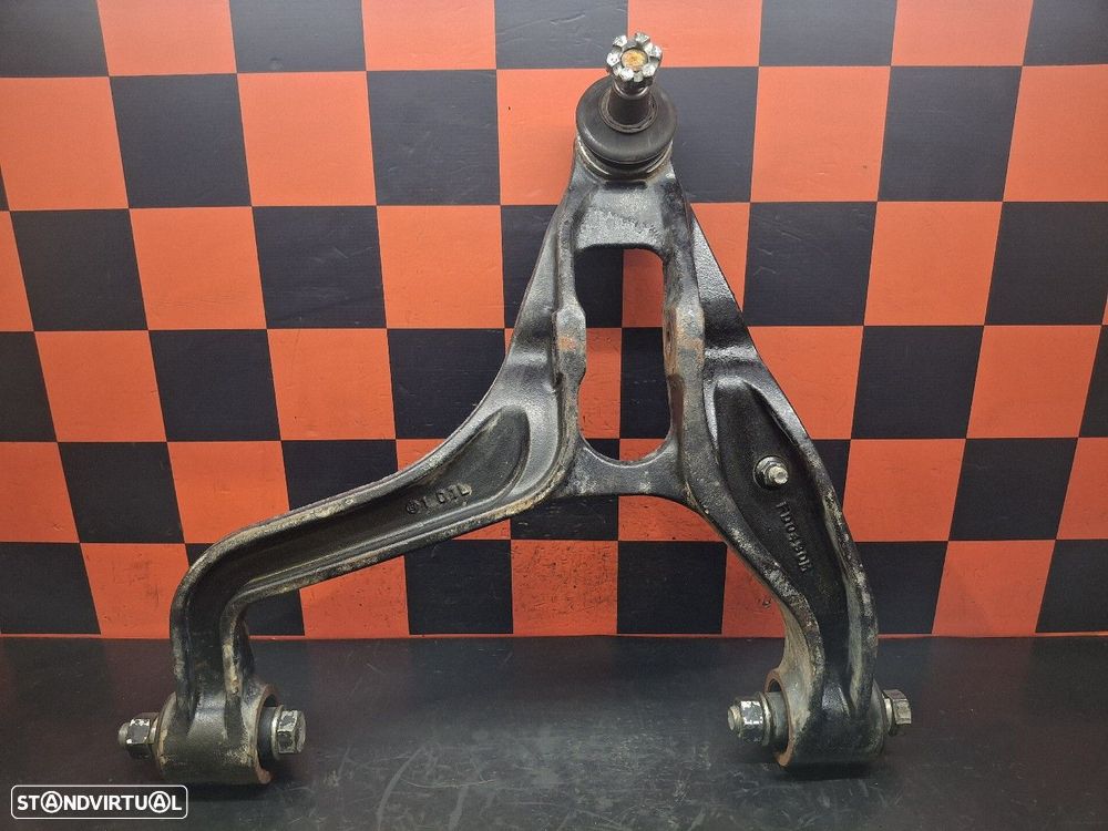 Braço Suspensão Inferior Esquerdo Fuso (Mitsubishi) Canter - 1