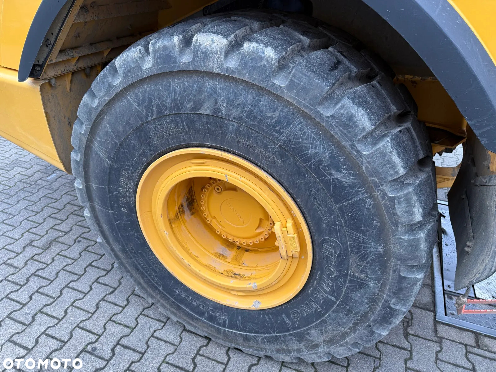 Volvo A25G 6x6 WOZIDŁO - 36