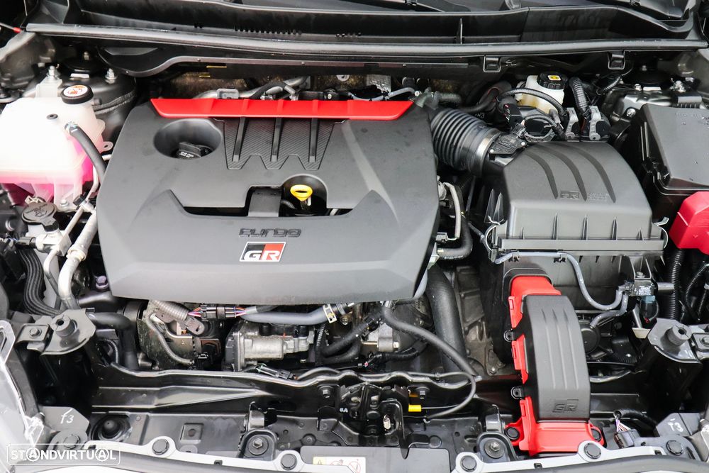 Toyota GR Yaris 1.6 T Legend T/M - 35