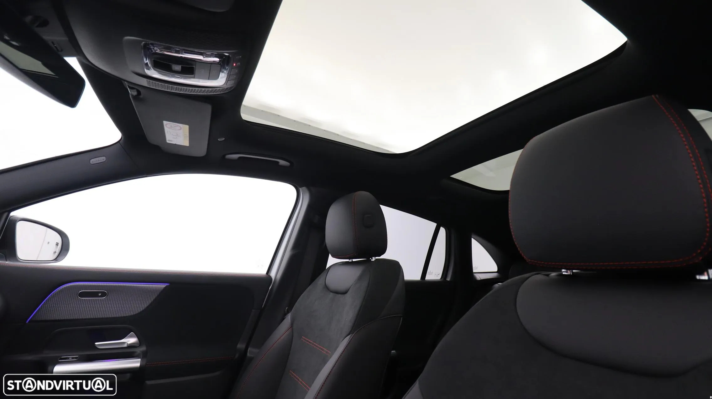 Mercedes-Benz EQA 350 4Matic AMG Line - 24
