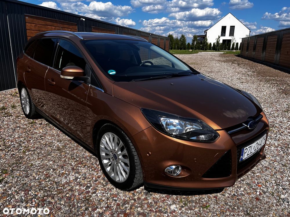Ford Focus SW 1.0 EcoBoost S&S Titanium - 11