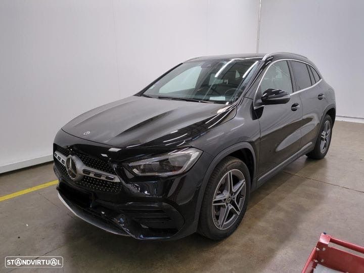 Mercedes-Benz GLA 250 e AMG Line - 4