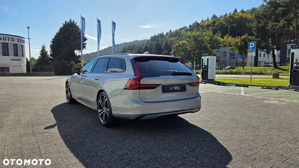 Volvo V90 T6 AWD Plug-In Hybrid Ultra Dark - 5
