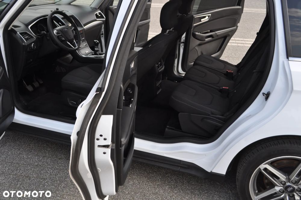 Ford S-Max 2.0 TDCi Titanium - 19